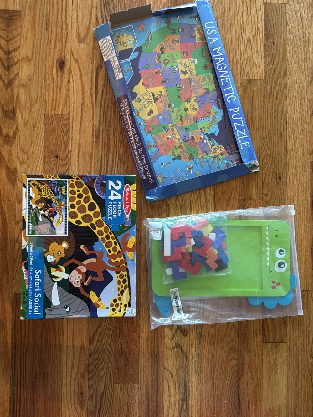USAMagnetic Puzzle & Kids Safari 24-Piece Jigsaw Toy Set - Blue/Green